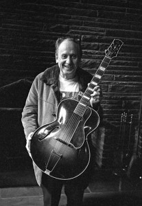 Les Paul in his New Jersey Studio, 1985  photo by MrB